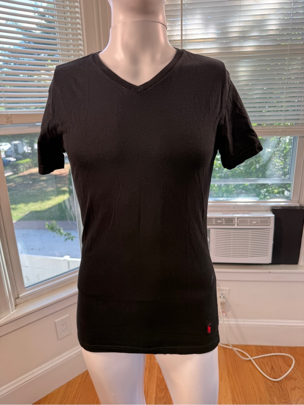 Polo Ralph Lauren Black V-Neck Slim Fit Tee Shirt Medium Cotton